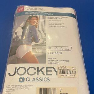 NWT JOCKEY Size 7 COTTON 3 PAIRS WHITE HIPSTERS